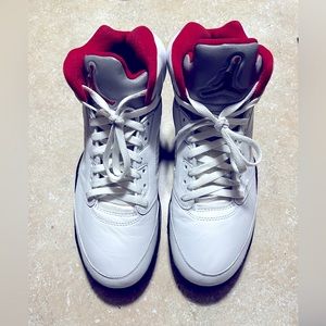 Fairly used fire red 5’s